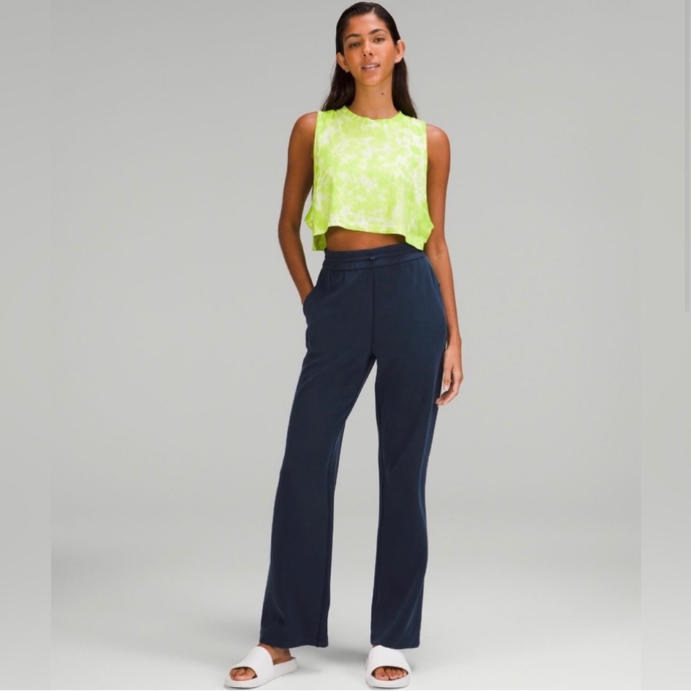 NWT Lululemon Cropped Tank in Tie Dye Eccentric Lime - Picture 2 of 4